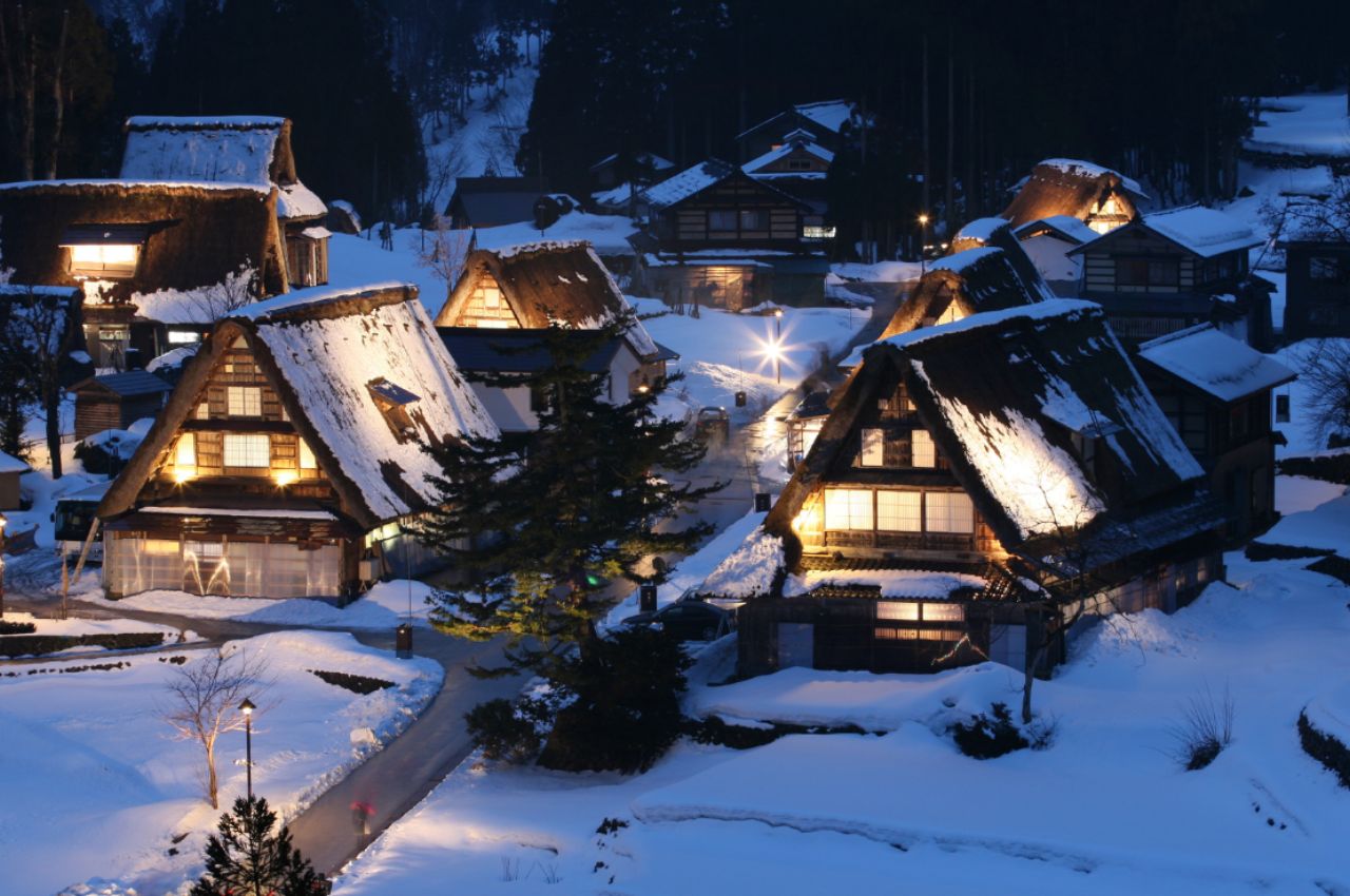 合掌屋點燈祭